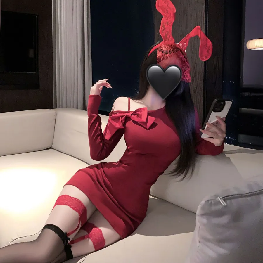 Red Off-Shoulder Bow Bodycon Mini Dress