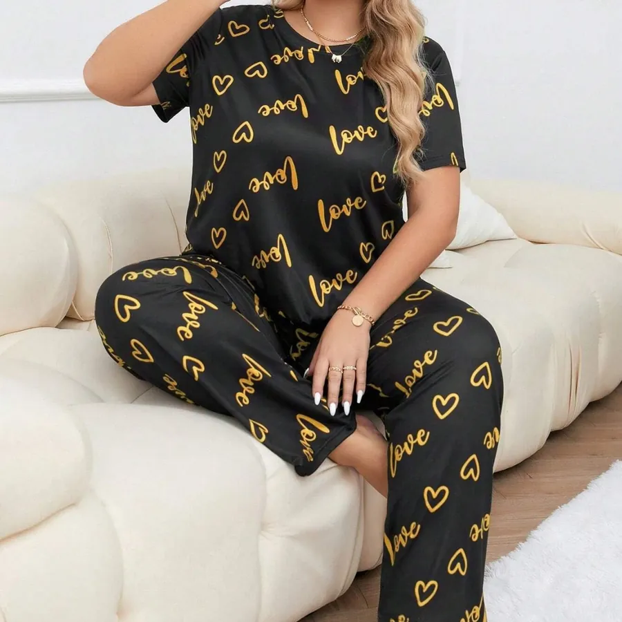 Heart Print Plus-Size Pajama Set