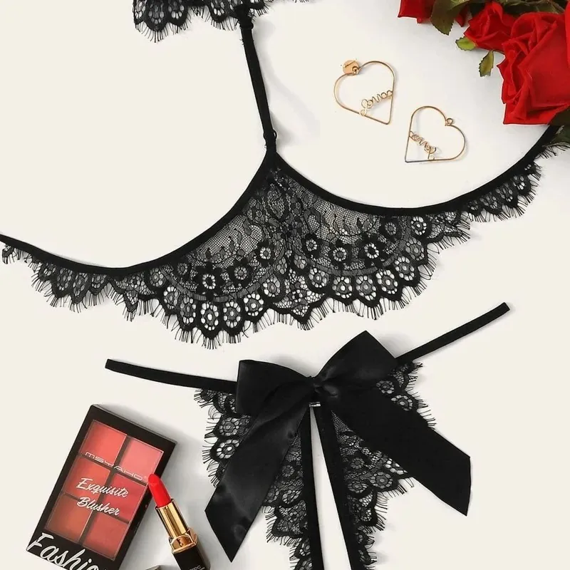 Lace Three-Piece Lingerie Set