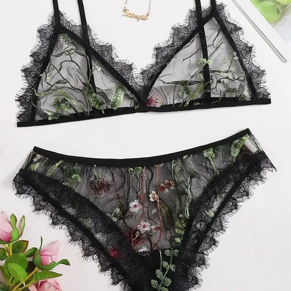 Black Lace Trim Print Bra Set