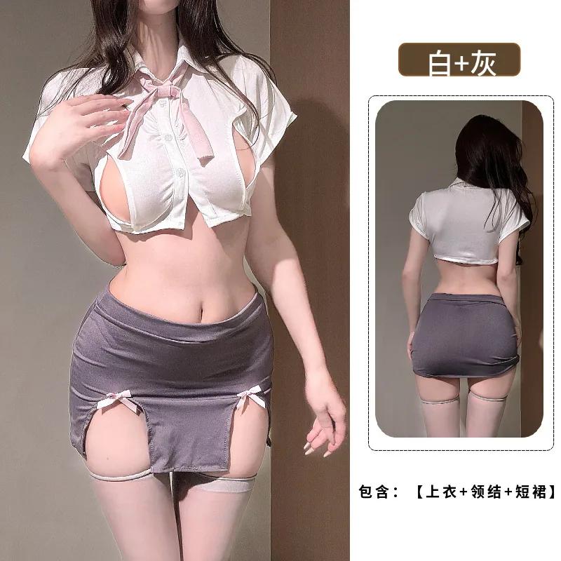 Ensemble de lingerie style écolière