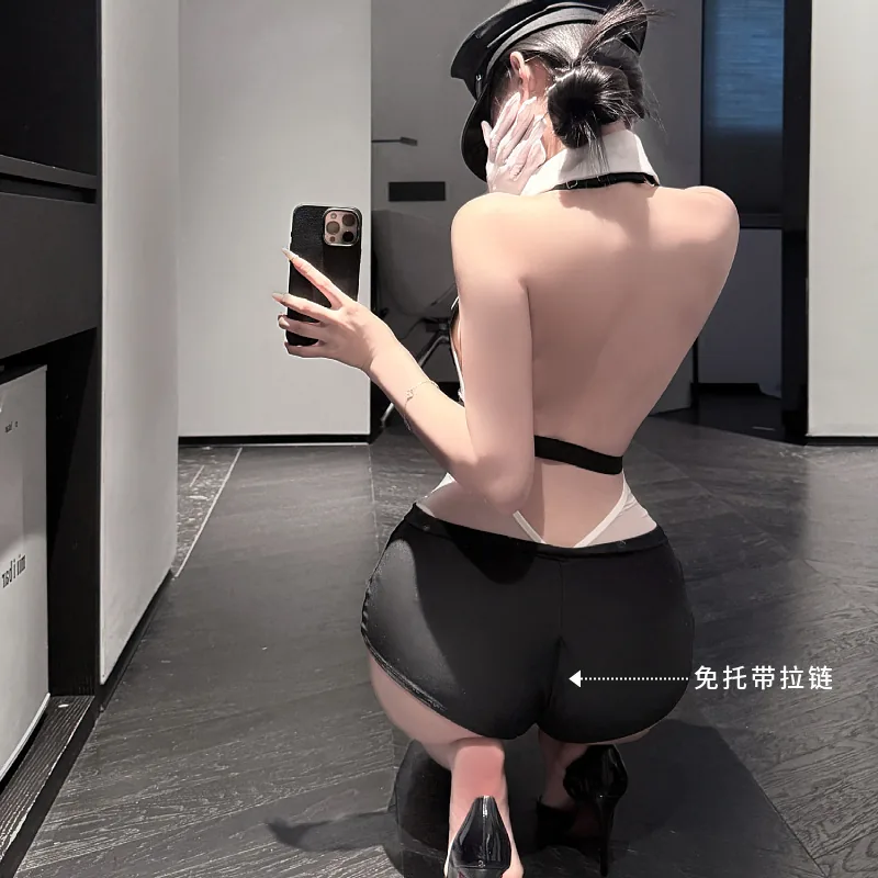 Vestido Justo de Uniforme de Secretária com Decote Profundo