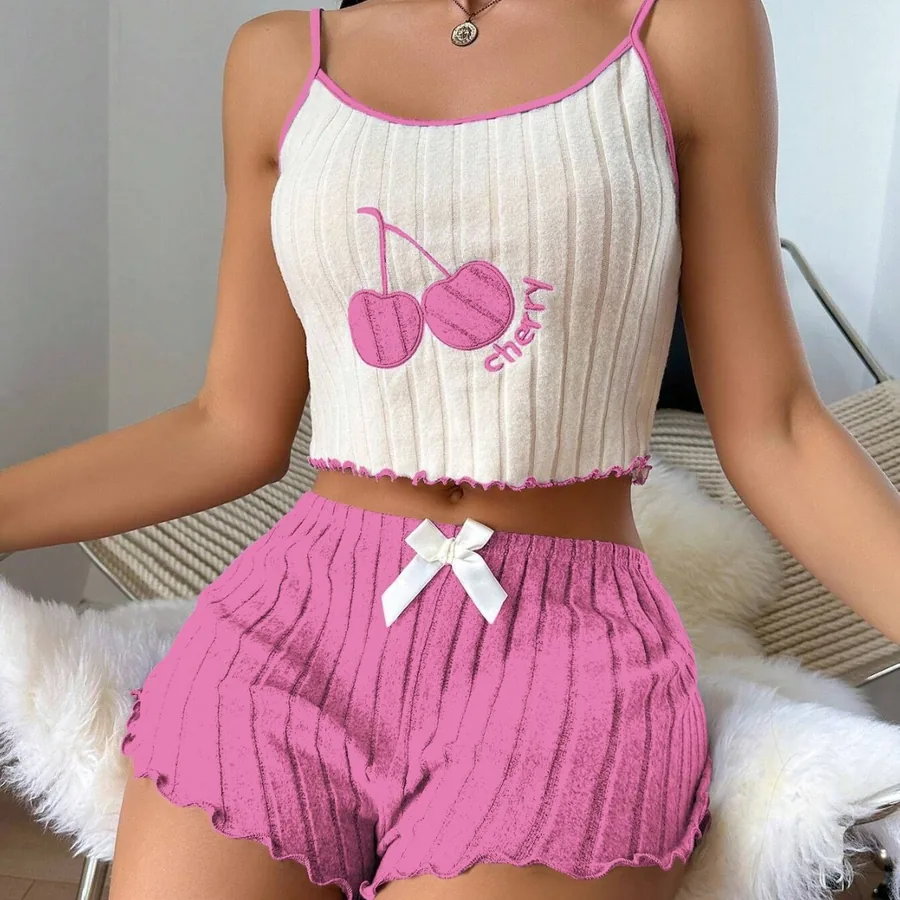 Pyjama-Set mit besticktem Trägeroberteil und Shorts