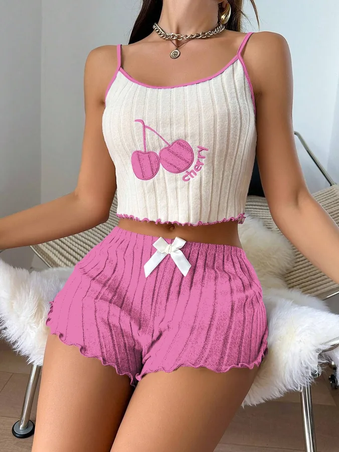 Pyjama-Set mit besticktem Trägeroberteil und Shorts