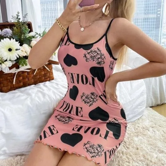 Pyjama-Set mit Trägertop und Shorts mit Herzmuster