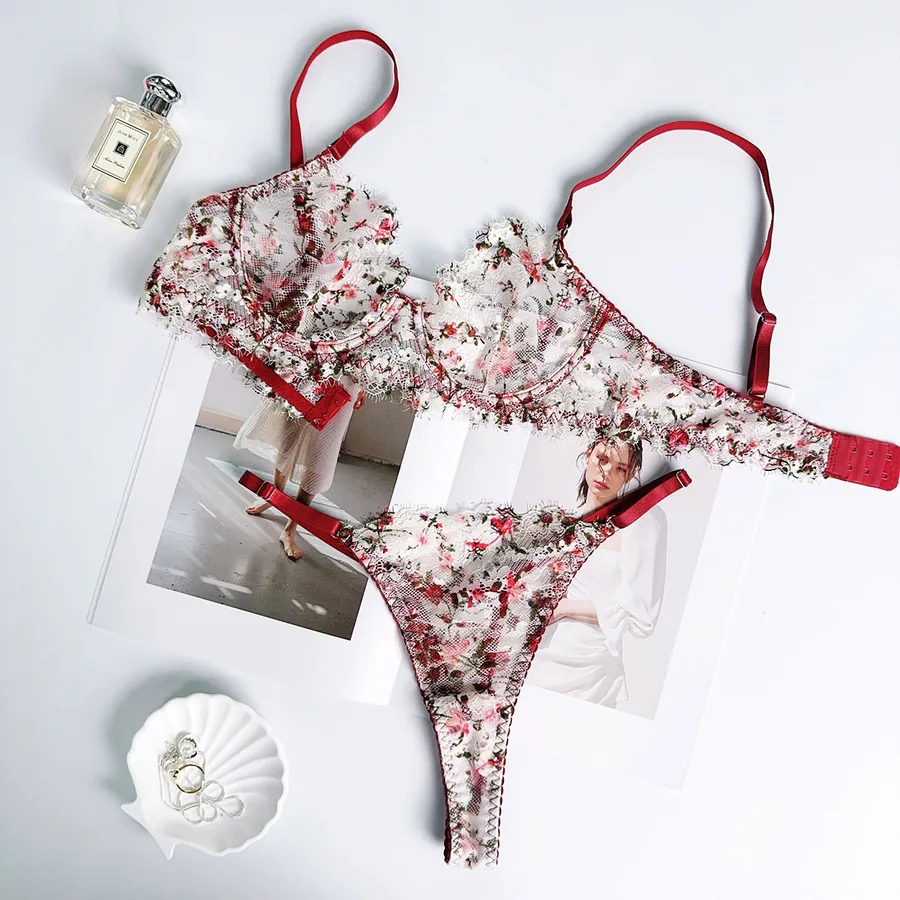 Bh-set med blomsterblondetryk