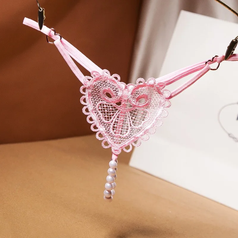 Slip in pizzo con cuore e perle
