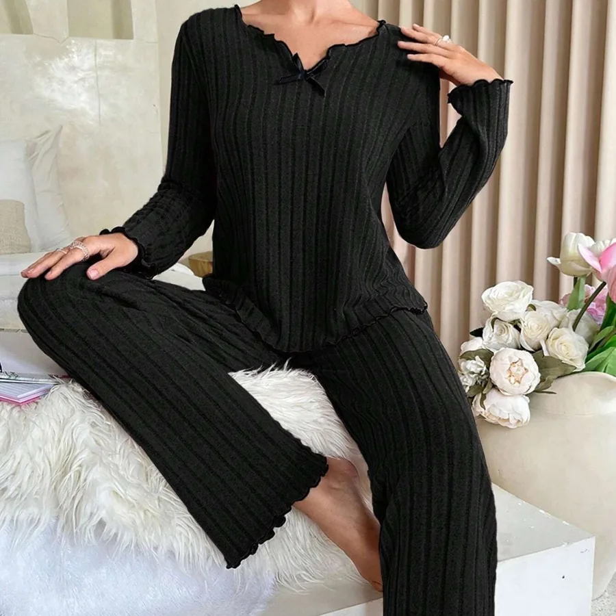 Conjunto de Pijama Canelado com Acabamento Contrastante