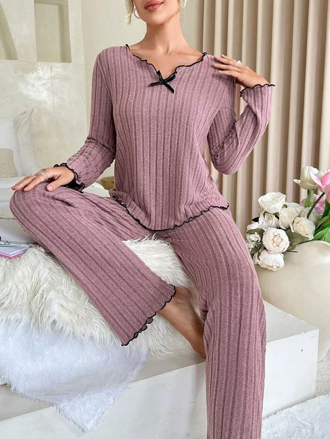 Conjunto de Pijama Canelado com Acabamento Contrastante