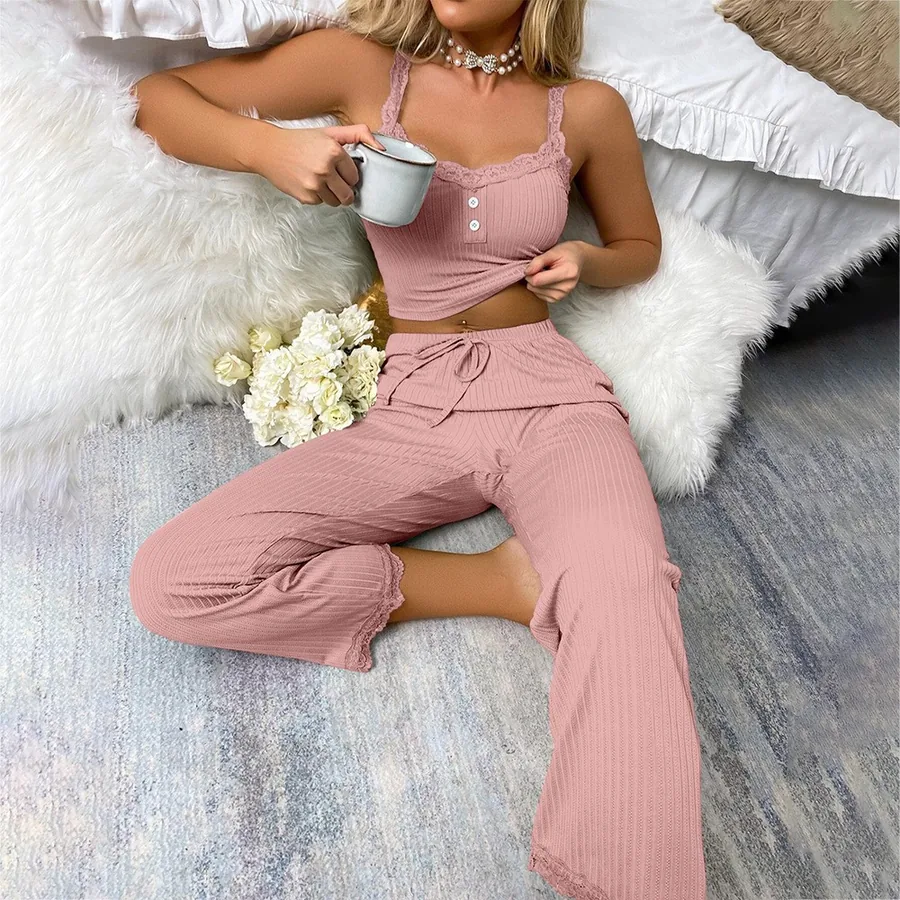 Conjunto de pijama de top de tirantes y pantalón con ribete de encaje