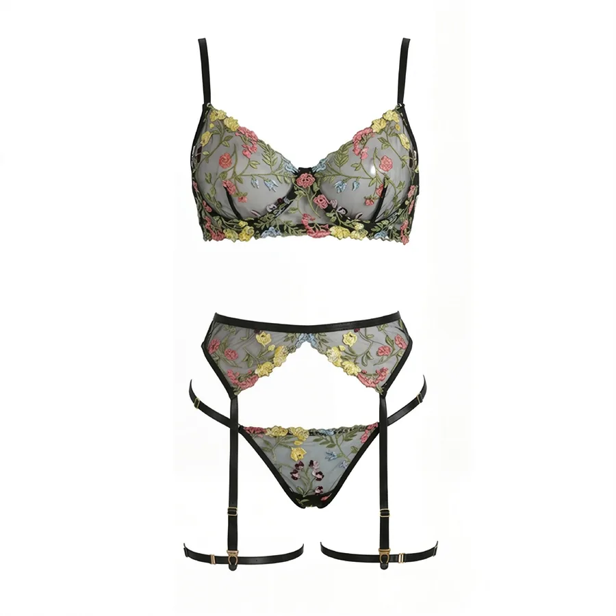 Conjunto de cuatro piezas con liguero de encaje floral