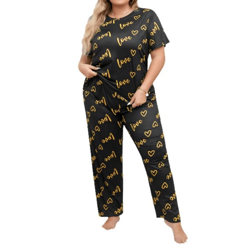 Pigiama plus-size con stampa cuori