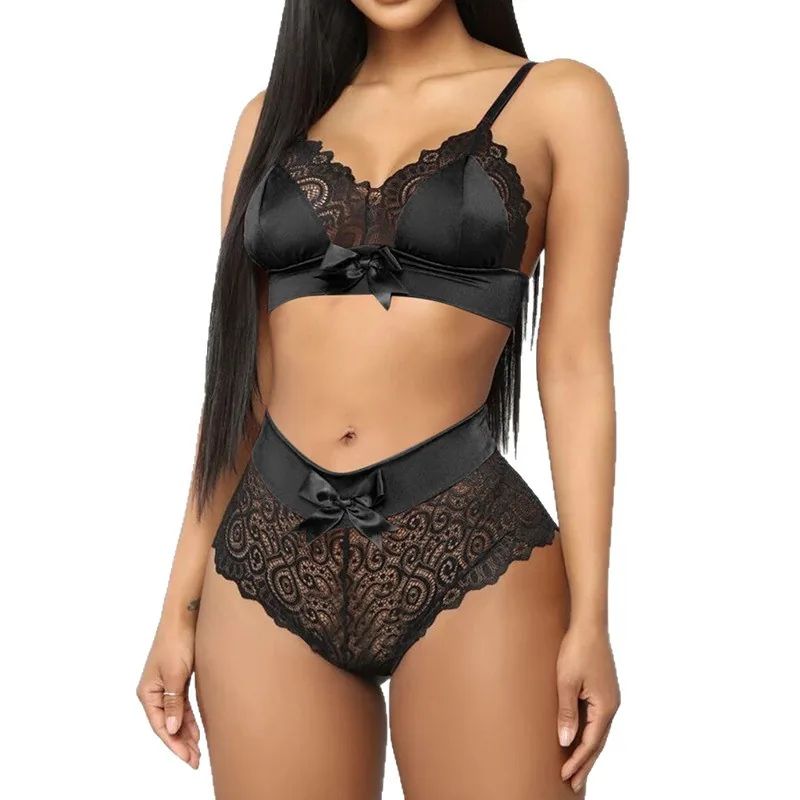 Conjunto de Sutiã com Laço de Renda