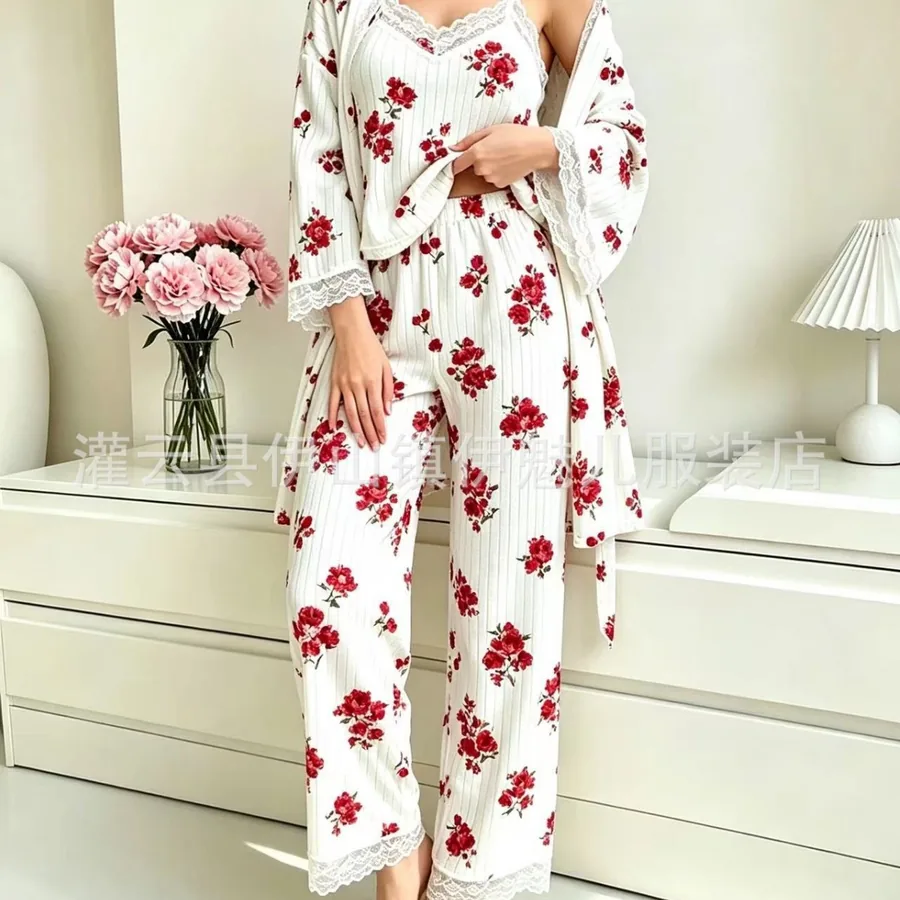 Pijama de Três Peças com Faux Fur