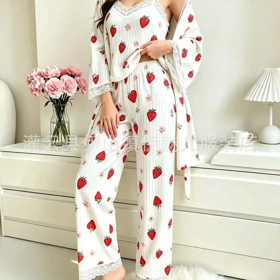 Pijama de Três Peças com Faux Fur