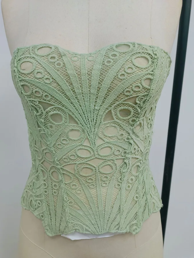 Corsetto senza spalline con stampa bohemienne