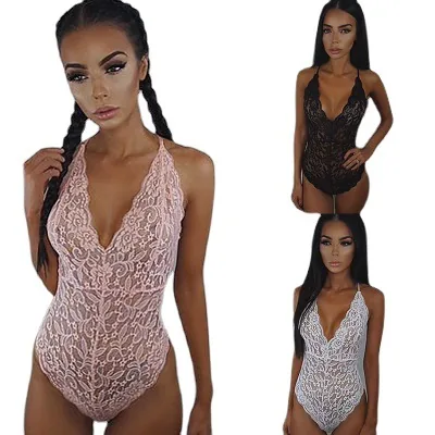 Bodysuit en dentelle avec détails en maille