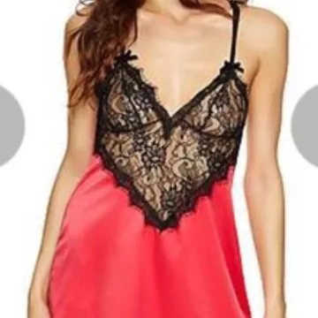 Kanten halter bodysuit met franjes