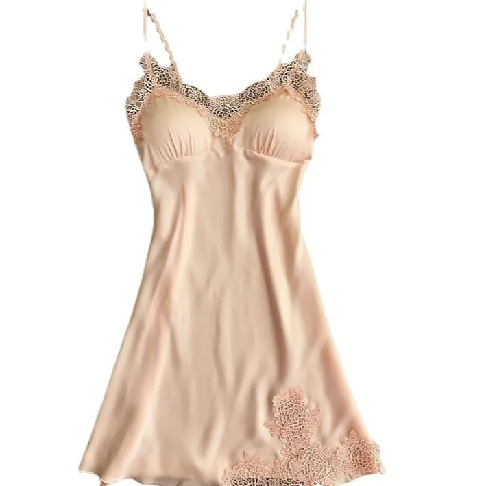 Set canotta e slip con finiture in pizzo