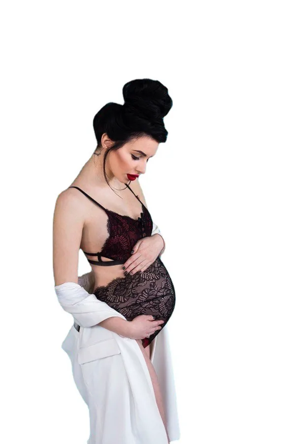 Body modellante in pizzo con elastico