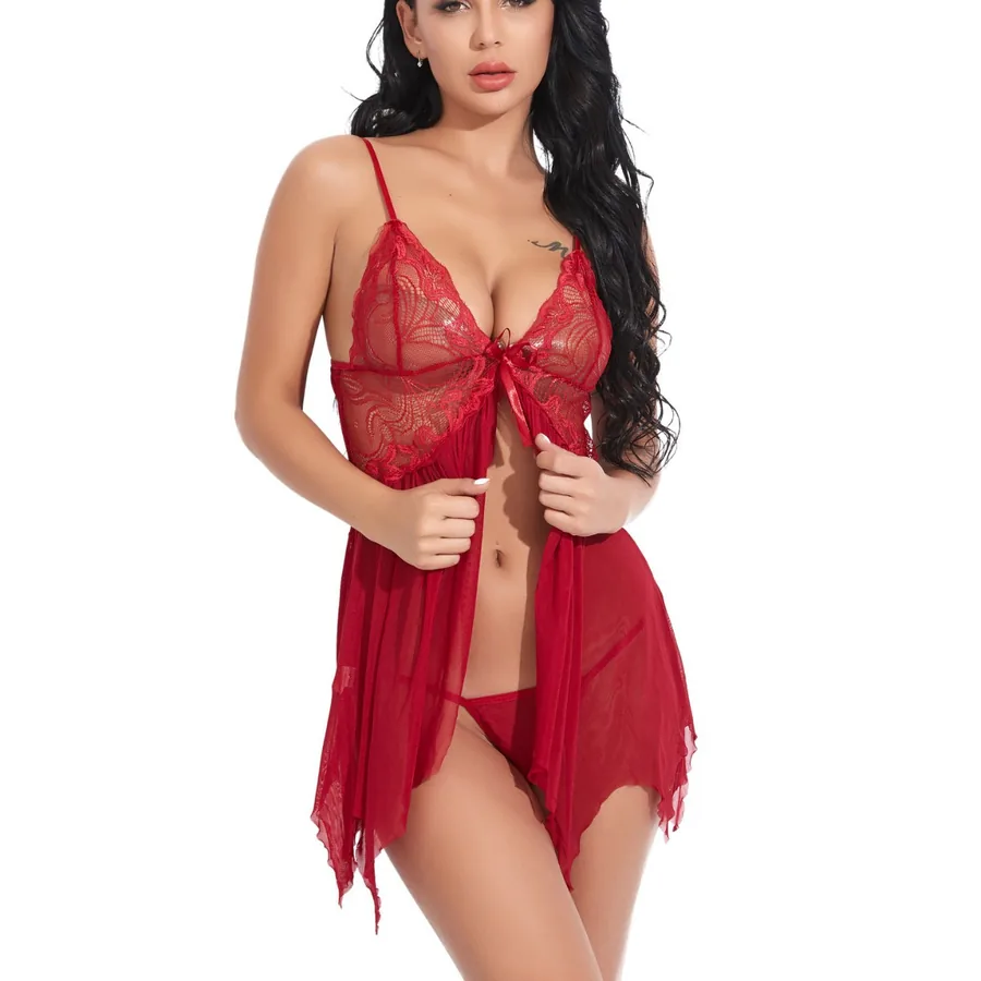 Camisola transparente plissada em tule com acabamento em renda