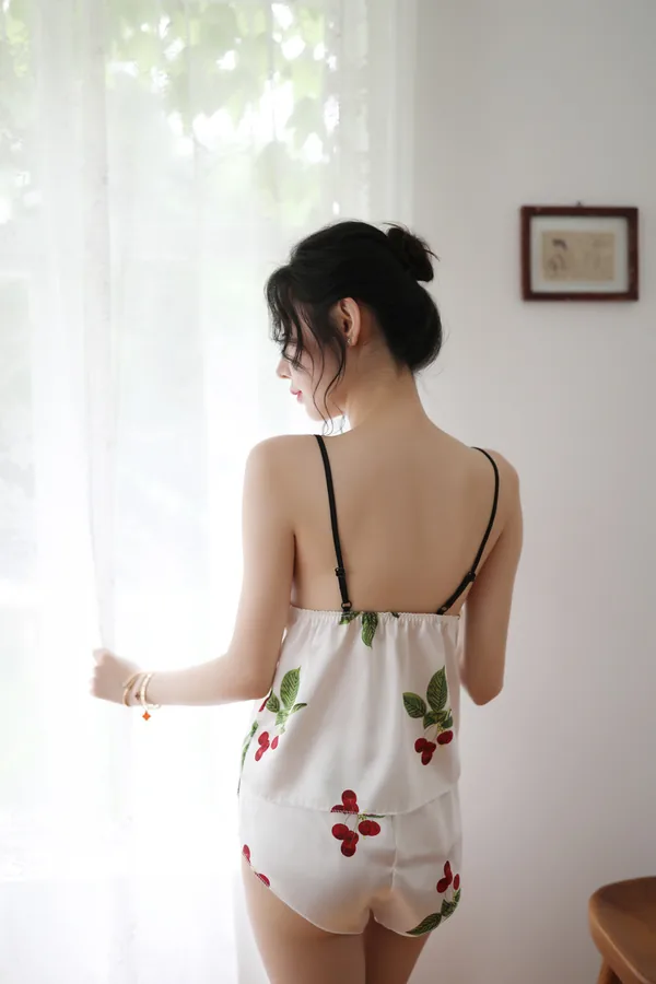 Ensemble de nuit caraco et short imprimé