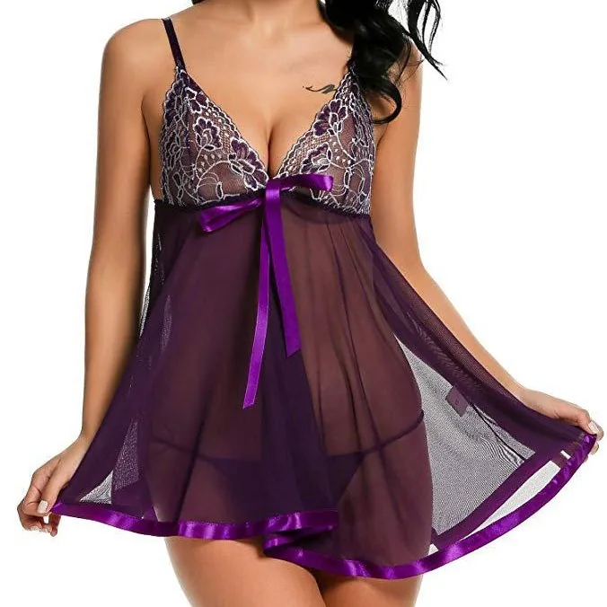 Vestido de alças com laço em tule