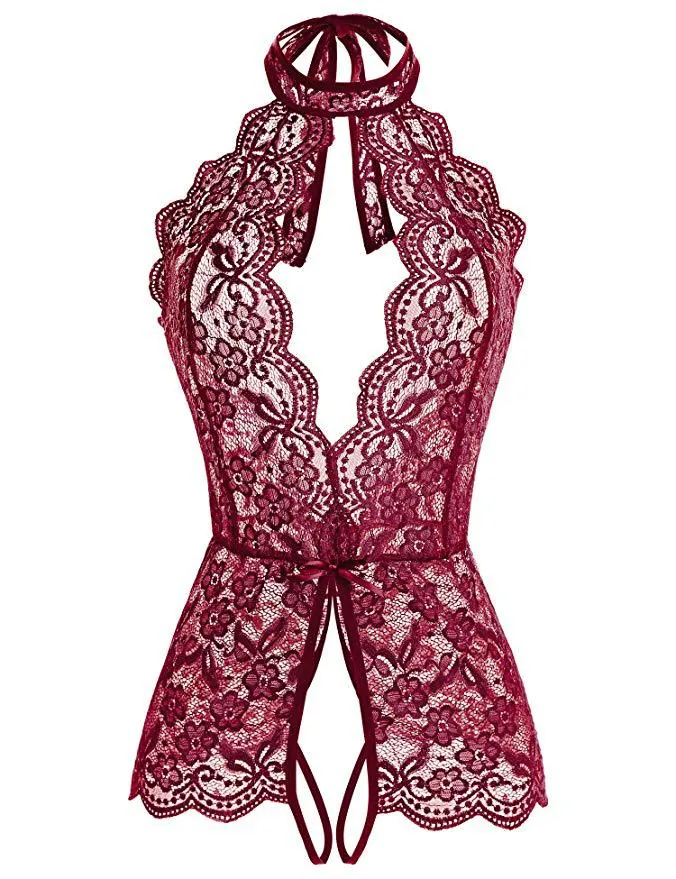Conjunto de body halter de encaje con aberturas