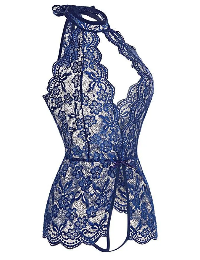 Conjunto de body halter de encaje con aberturas