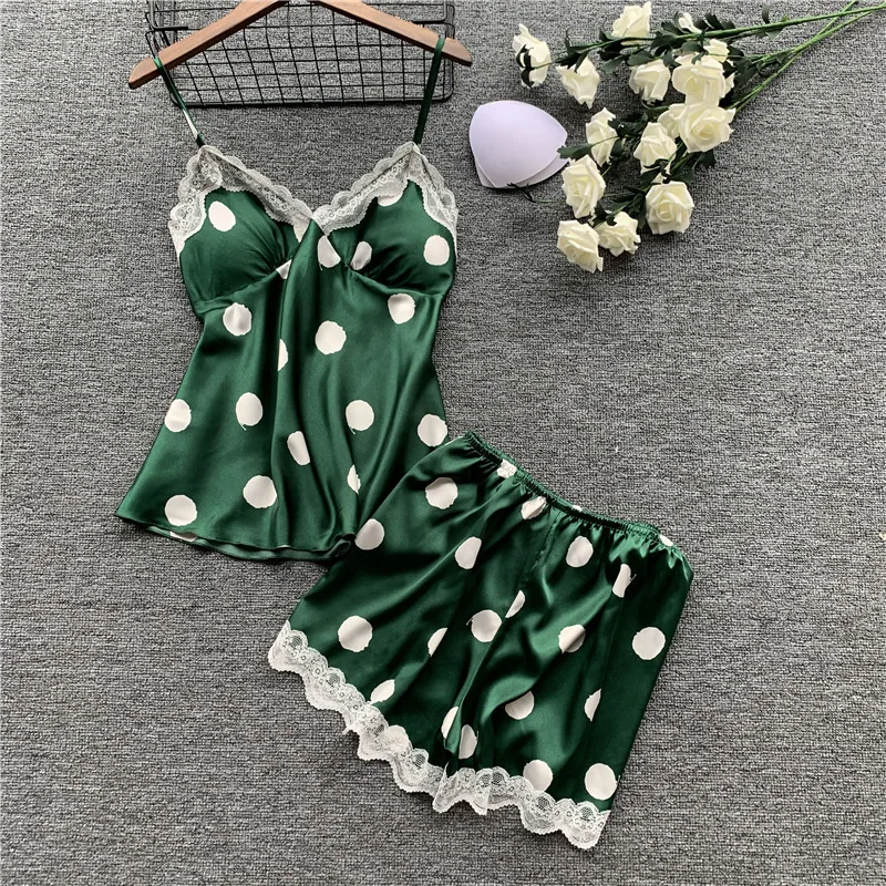 Satin-Cami- und Shorts-Set mit Spitzenbesatz und Punkten