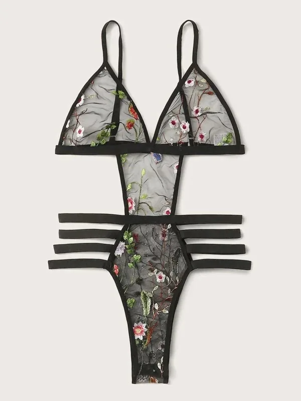 Dreiteiliges Bodysuit-Set aus transparentem Mesh mit Cutouts