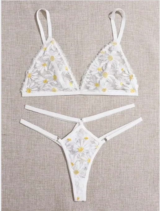 Sexy dreiteiliges BH-Set aus Spitze und Mesh