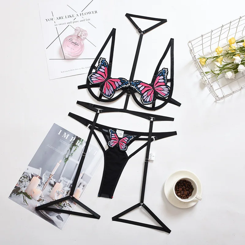 Conjunto de Lingerie de Três Peças Borboleta