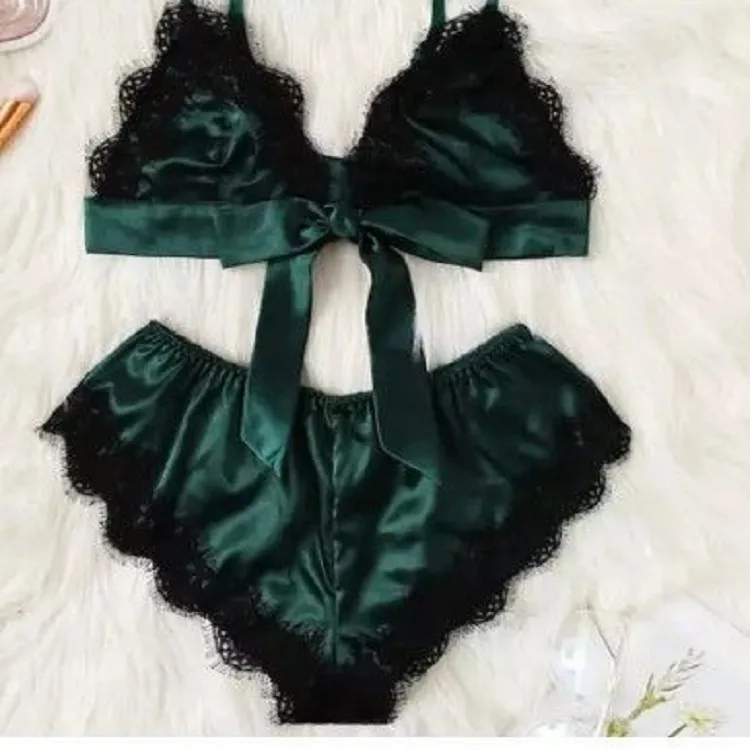 Kanten diepe V-hals strik cami en short-set