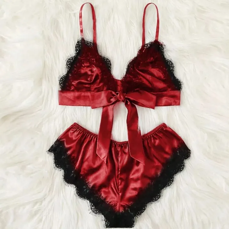 Kanten diepe V-hals strik cami en short-set