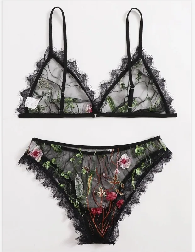 Ensemble de soutien-gorge imprimé avec bordure en dentelle noir