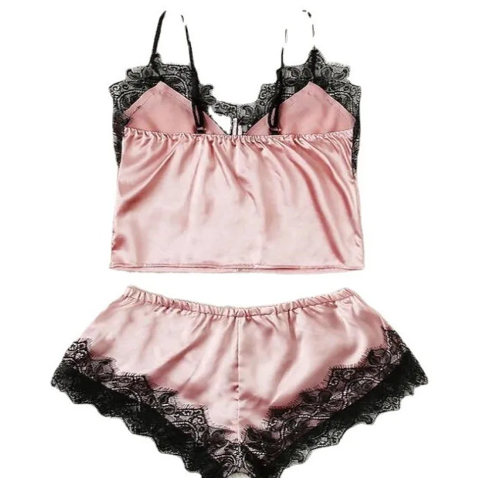 Conjunto de Sutiã e Shorts de Renda