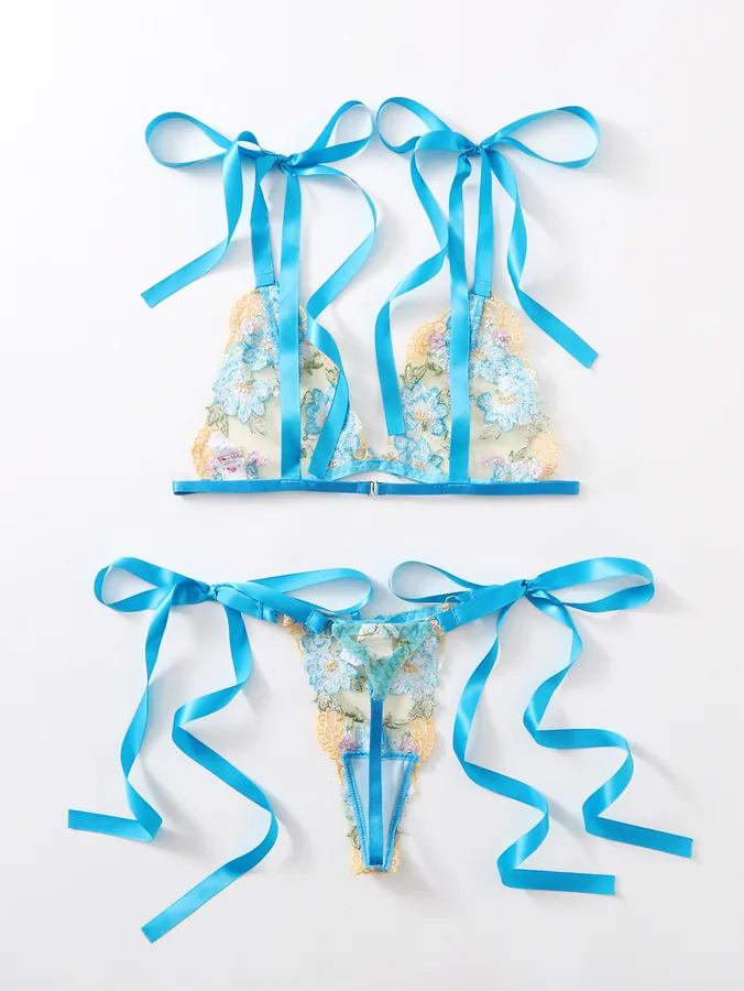 Conjunto de Lingerie de Três Peças em Renda Azul com Laços