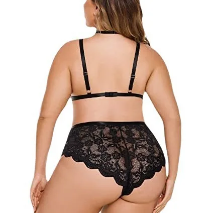 Body in pizzo con finiture in pizzo per taglie forti