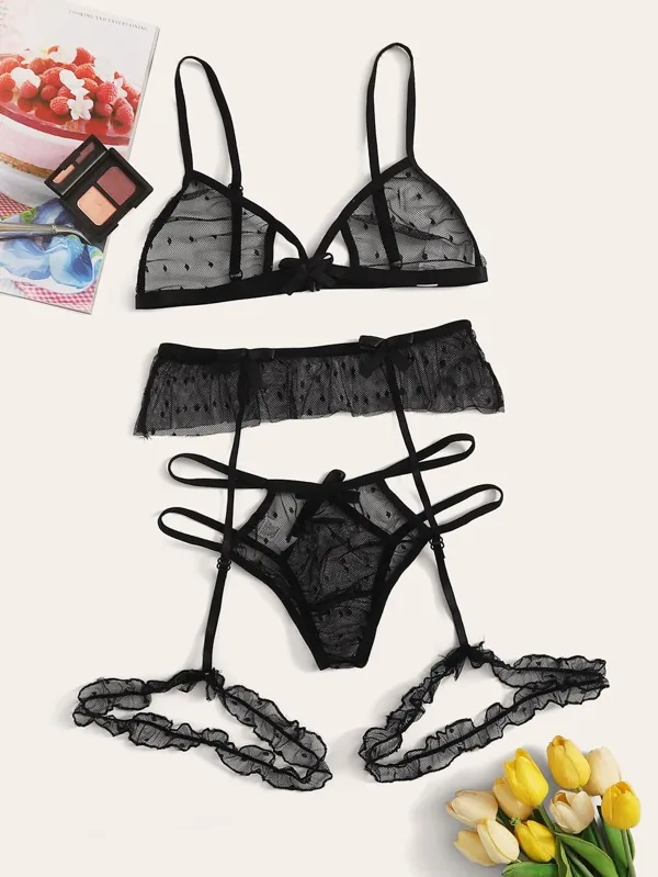 Conjunto de lingerie em renda e malha