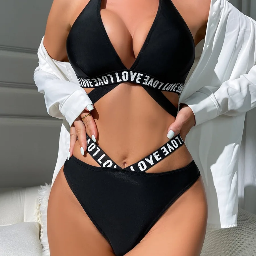 Conjunto de Sutiã com Alças de Letras em Seda Leite