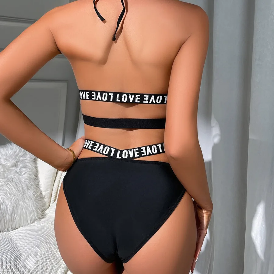 Conjunto de Sutiã com Alças de Letras em Seda Leite