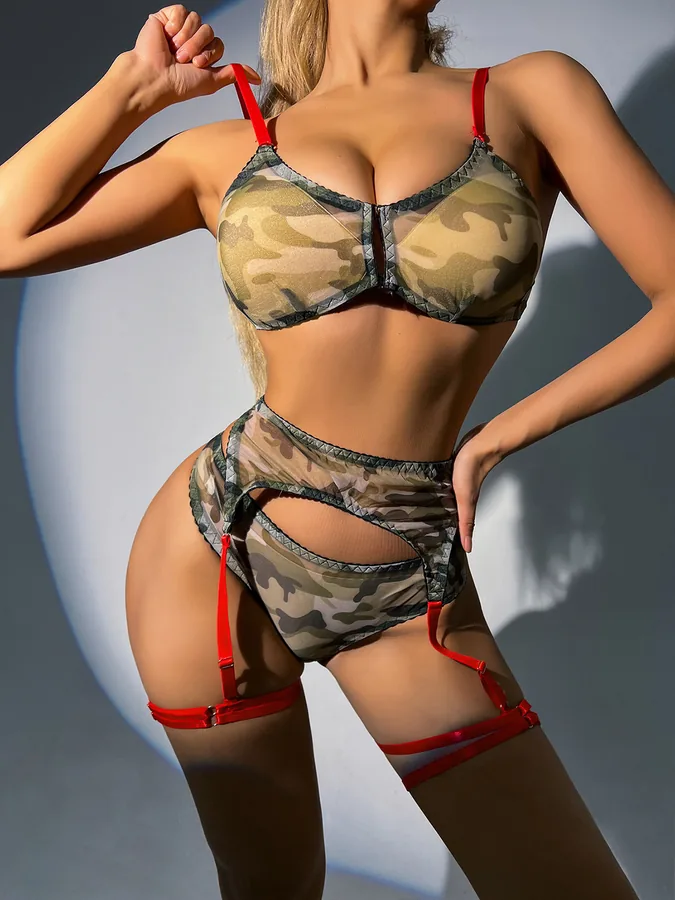 Conjunto de sujetador de dos piezas de malla camuflaje