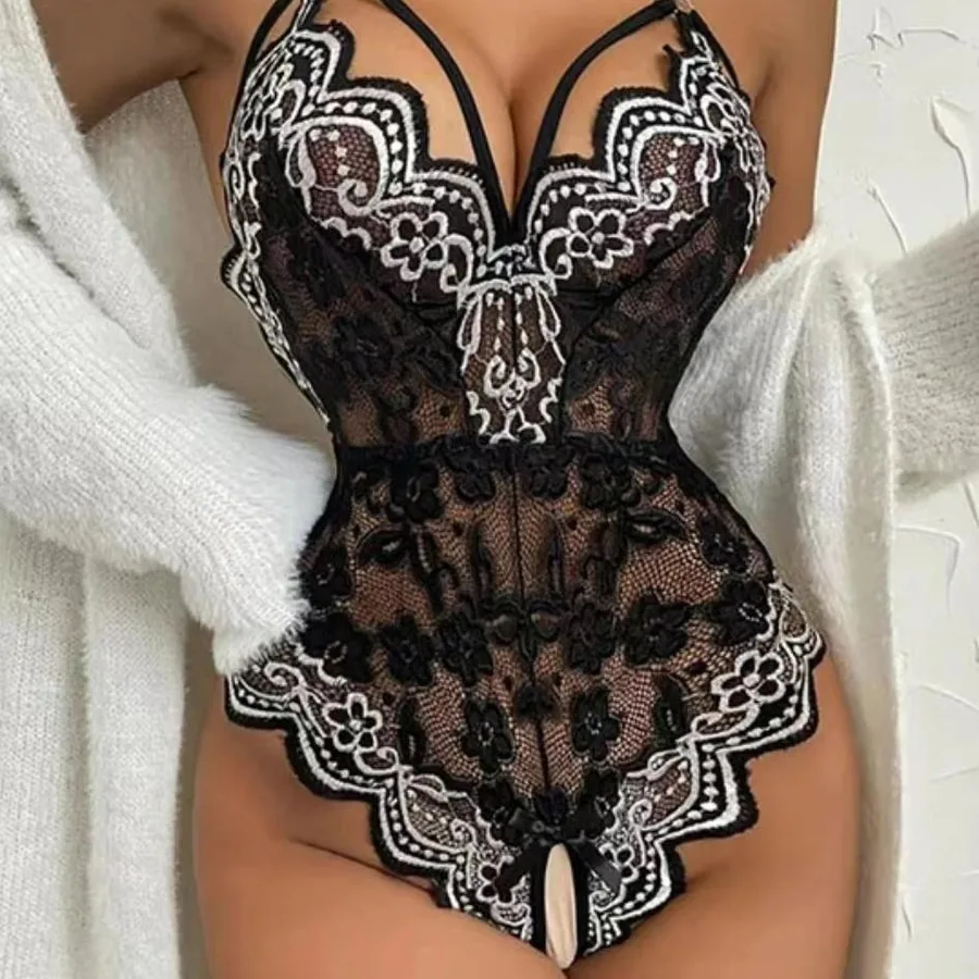 Conjunto de body de encaje transparente