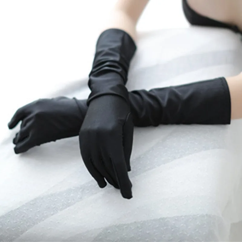 Bodysuitset i Lila Spets och Satin