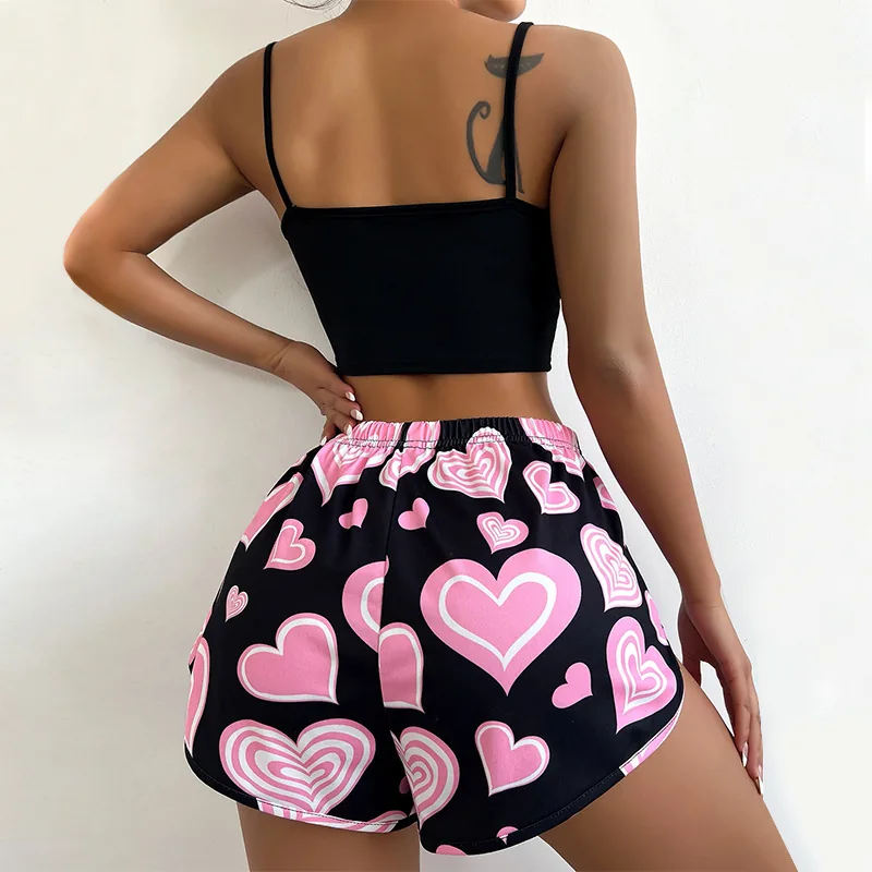 Pyjamas med linne och shorts i rosa hjärtmönster