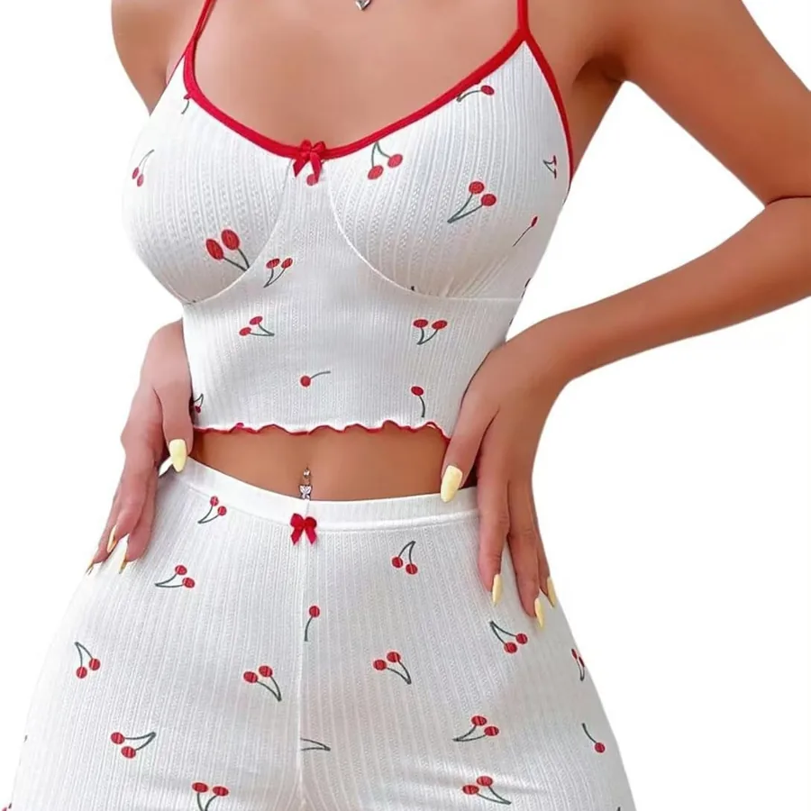 Pigiama con canotta e shorts con stampa ciliegie