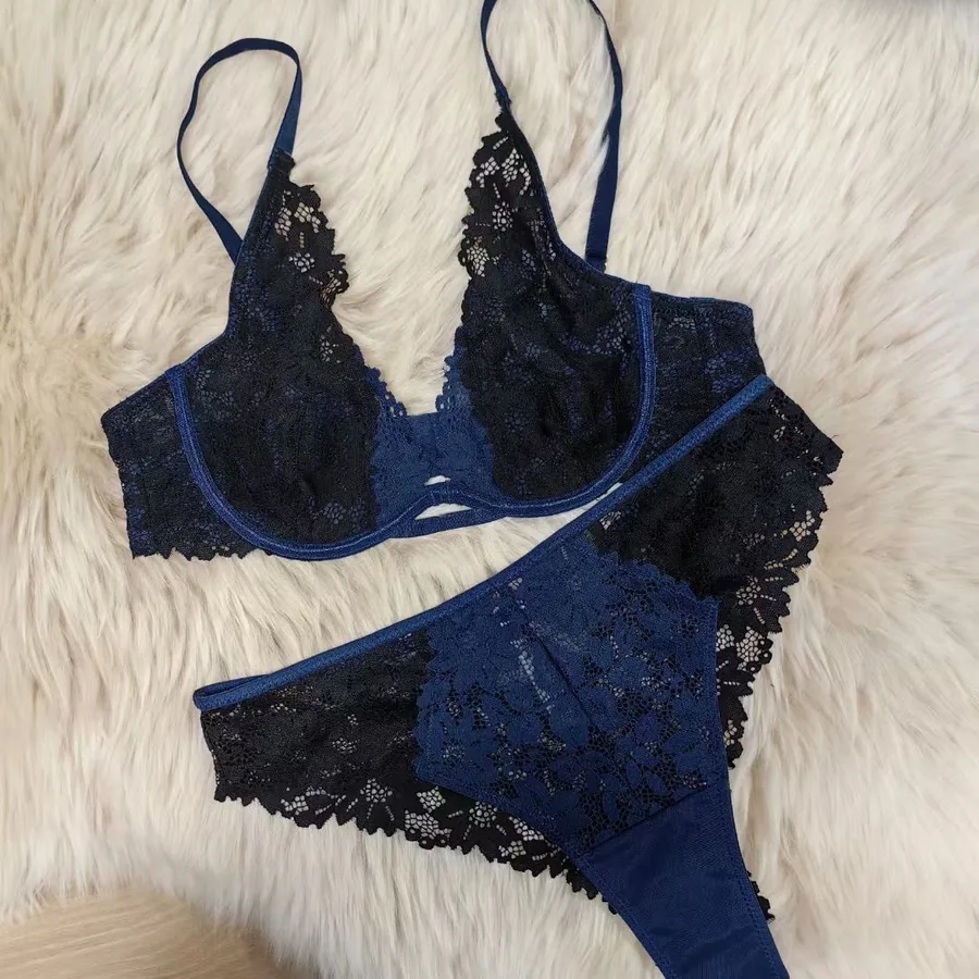 Conjunto de Sutiã e Calcinha de Renda Ultrafina Francesa