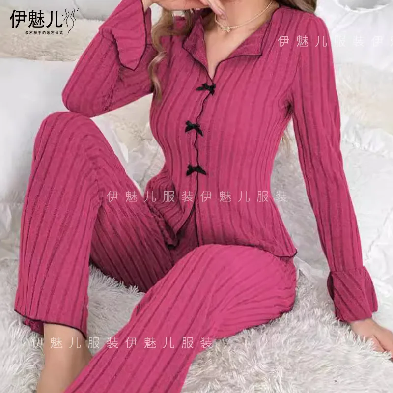 Conjunto de Pijama de Manga Longa com Gola