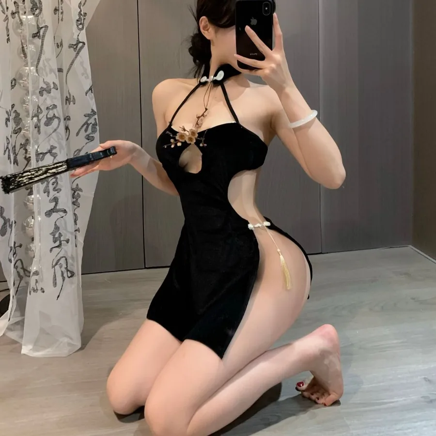 Abito qipao in velluto ricamato